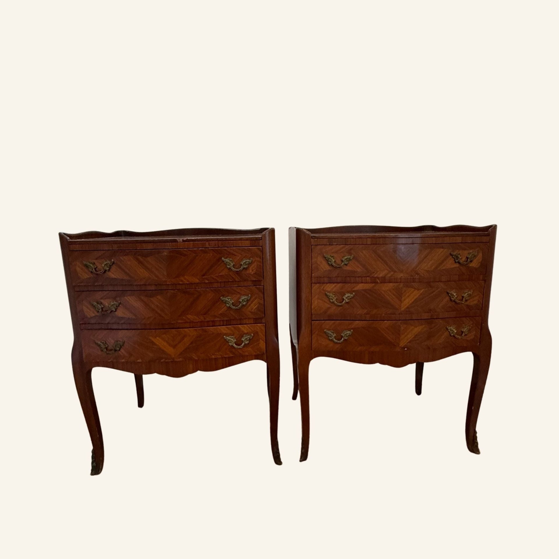 Pair of 19th Century French Antique Louis XV Style Marquetry Inlay Bedside Chests - Drue Bohrer Antiques